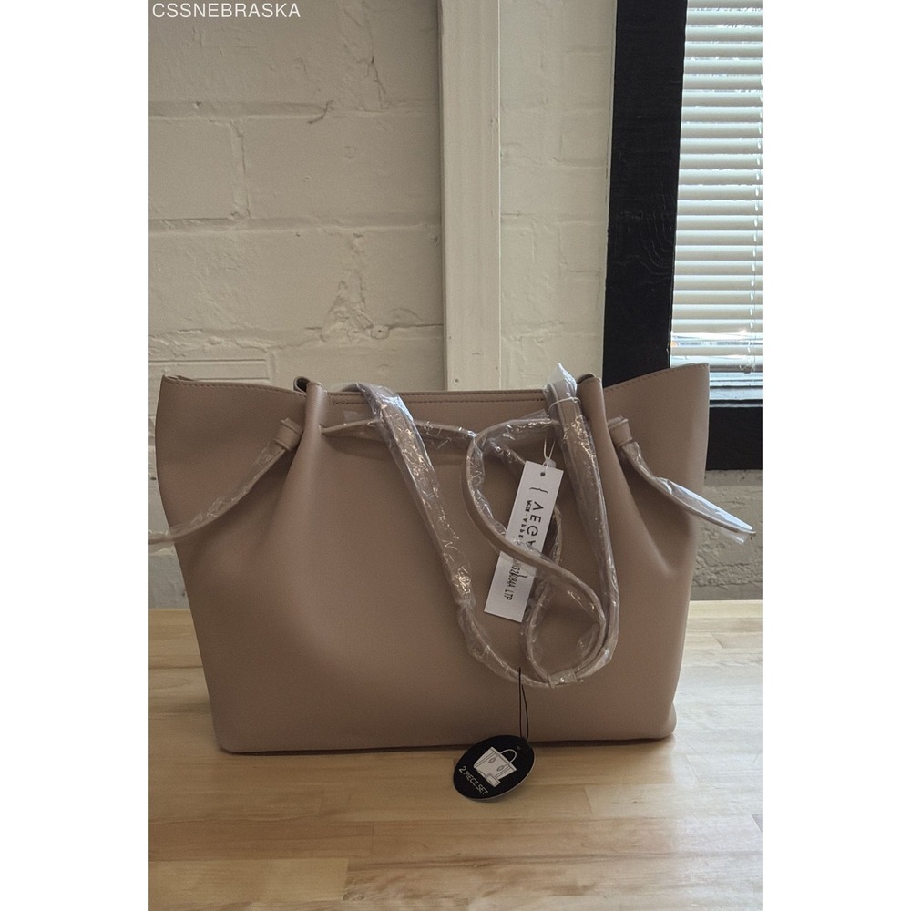 Malibu Skye Mauve Pebbled Vegan Leather Tote Bag & Pouch 2 Piece Set NWT